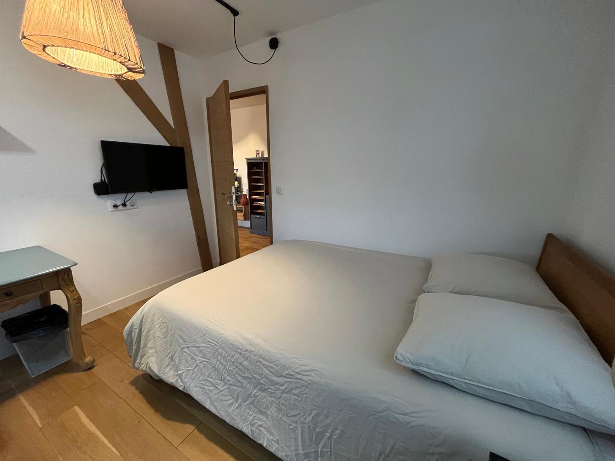 Les Rives Remoises Apartment Reims Exterior photo